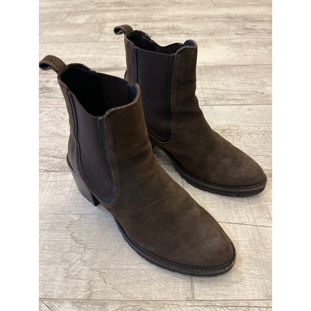 Thursday Boot Co. Women's Chelsea Boots Dark Brown Suede Block‎ Heel Size 8